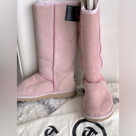 RARE FIND!! Tylie Malibu Made in USA Sheepskin Pink Boots Size 6 - Picture 3 of 7